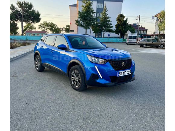 Sahibinden Y. Servis Bakımlı Boyasız Değişensiz Tramersiz Peugeot 2008