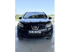Galeriden Nissan Qashqai 1.5 dCi Tekna Sky Pack 2013 Model İstanbul