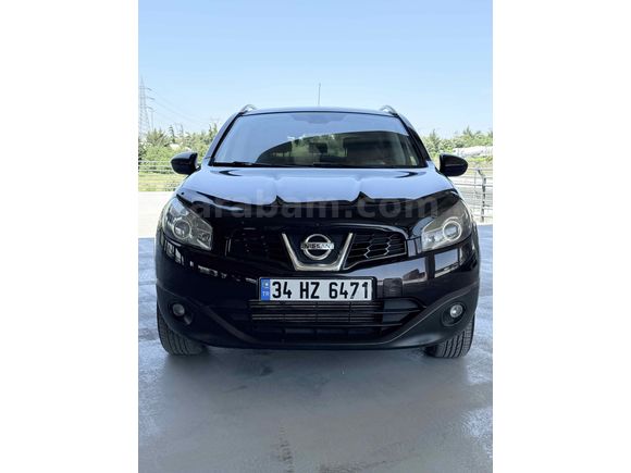 Galeriden Nissan Qashqai 1.5 dCi Tekna Sky Pack 2013 Model