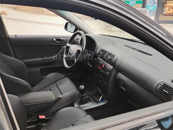 Sahibinden Audi A3 Sportback 1.6 Ambiente 2001 Model