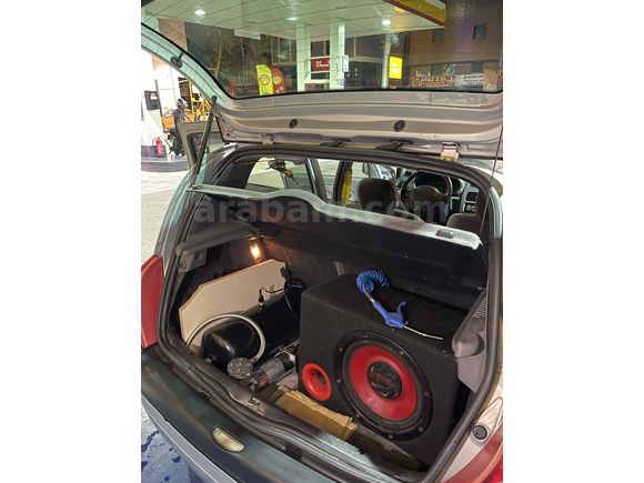 Sahibinden Renault Clio 1.6 RXT 2000 Model 