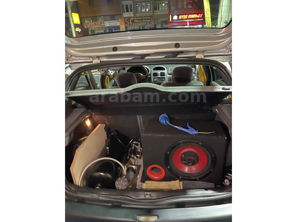 Sahibinden Renault Clio 1.6 RXT 2000 Model 