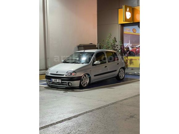 Sahibinden Renault Clio 1.6 RXT 2000 Model 