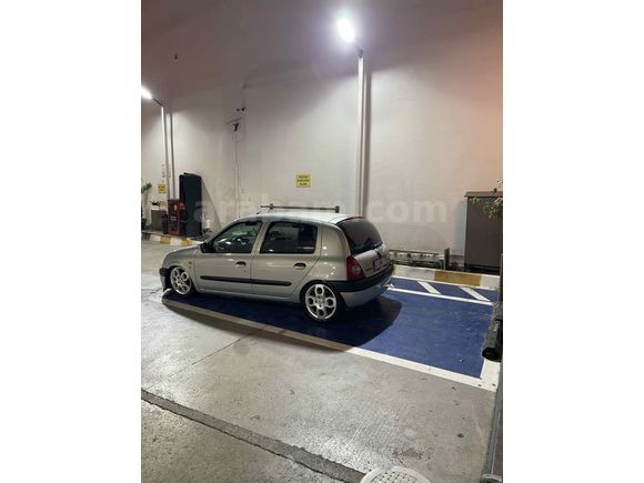 Sahibinden Renault Clio 1.6 RXT 2000 Model 