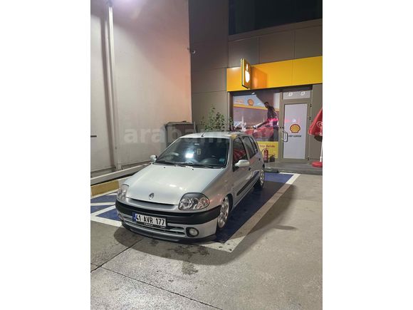 Sahibinden Renault Clio 1.6 RXT 2000 Model 