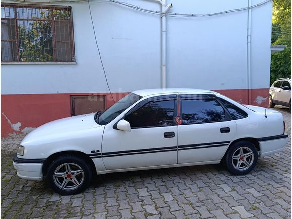 Sahibinden Opel Vectra 2.0 GLS 1993 Model