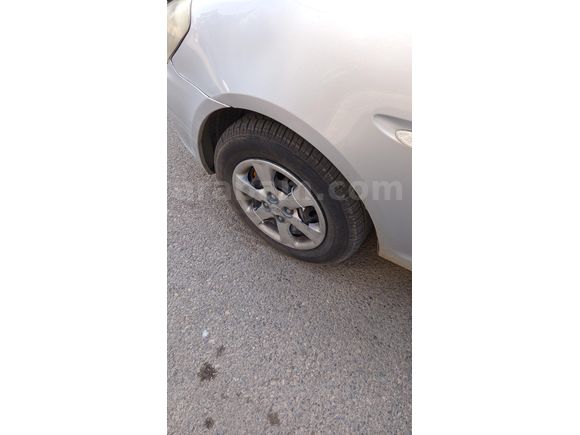 Sahibinden Hyundai Accent Era 1.4 Start 2009 Model