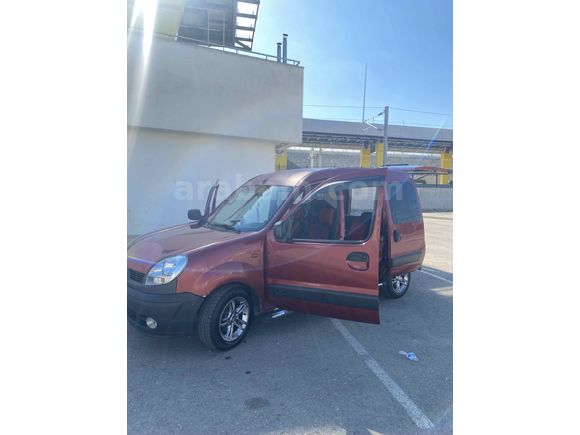 Sahibinden Renault Kangoo Multix 1.5 dCi Authentique 2005 Model 