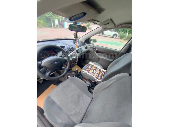 Sahibinden Ford Focus 1.6 Ghia 2000 Model