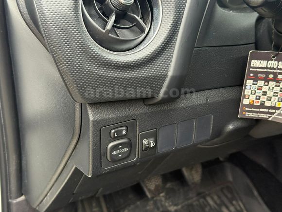 Sahibinden Toyota Auris 1.33 Life 2016 Model İstanbul