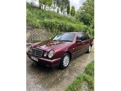 Sahibinden Mercedes - Benz E 200 Elegance 1997 Model  330.000 km Bordo