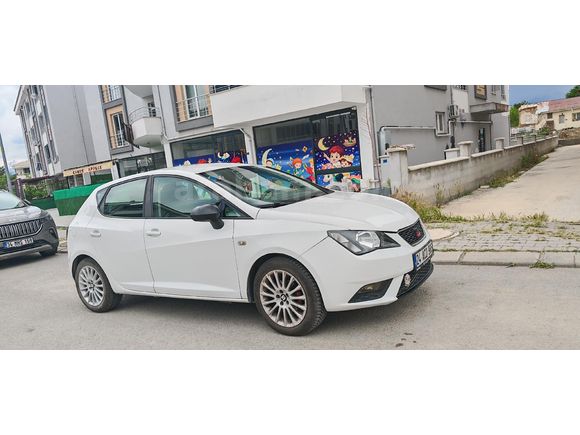 Sahibinden Seat Ibiza 1.4 Style 2015 Model