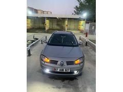 Sahibinden Renault Megane 1.6 Grandtour Dynamique 2004 Model  325.000 km Gri (titanyum)