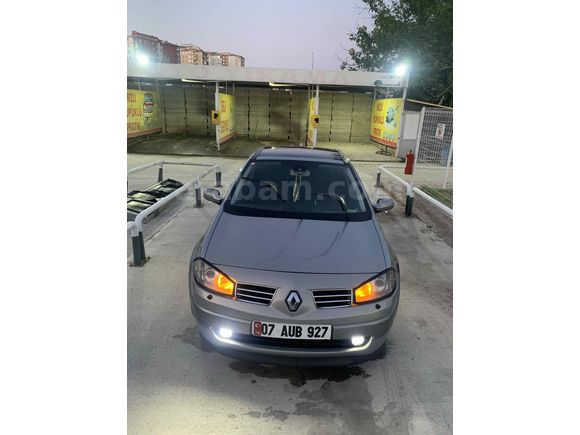 Sahibinden Renault Megane 1.6 Grandtour Dynamique 2004 Model  325.000 km Gri (titanyum)
