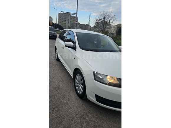 Sahibinden Skoda Rapid 1.2 Ambition 2014 Model İstanbul