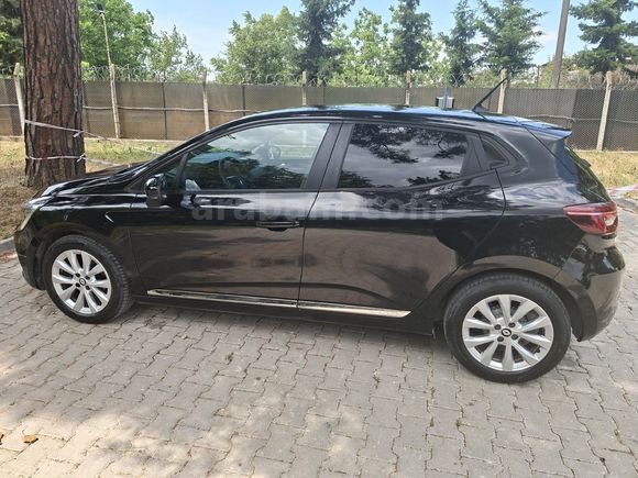 Sahibinden Renault Clio 1.0 TCe Touch 2022 Model Orjinal