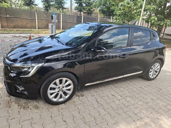 Sahibinden Renault Clio 1.0 TCe Touch 2022 Model Orjinal