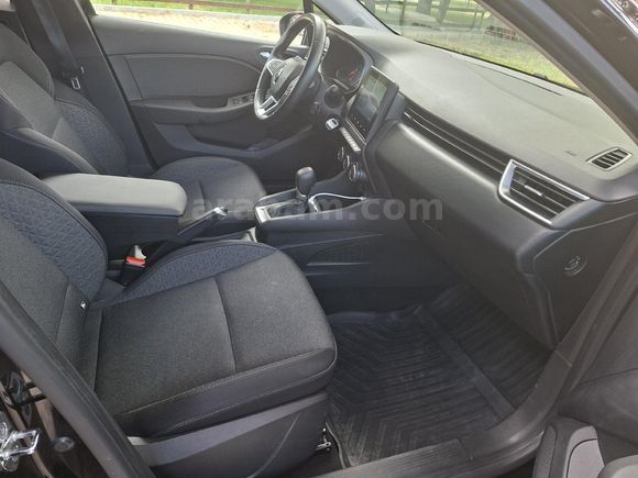 Sahibinden Renault Clio 1.0 TCe Touch 2022 Model Orjinal