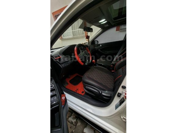 Hatasız Boyasız Cam Tavan Bakımlı i20