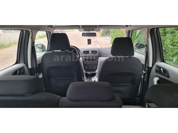 Sahibinden Skoda Yeti 1.2 TSI Active 2011 Model  66.500 km Bej