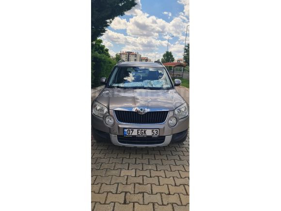 Sahibinden Skoda Yeti 1.2 TSI Active 2011 Model  66.500 km Bej