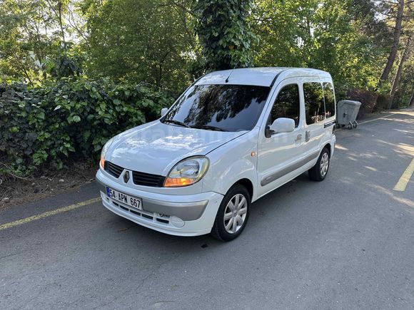 Sahibinden Renault Kangoo Multix 1.5 dCi Expression 2009 Model 