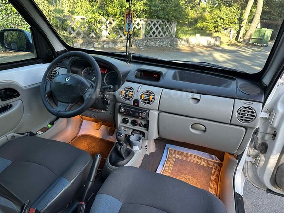Sahibinden Renault Kangoo Multix 1.5 dCi Expression 2009 Model 