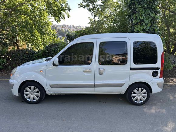 Sahibinden Renault Kangoo Multix 1.5 dCi Expression 2009 Model 