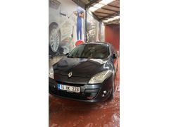 Sahibinden Renault Megane 1.5 dCi Expression 2011 Model  270.000 km Lacivert
