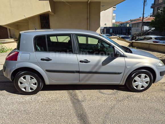 Sahibinden Renault Megane 1.4 Authentique 2005 Model İstanbul