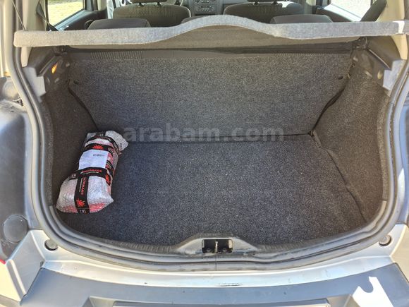 Sahibinden Renault Megane 1.4 Authentique 2005 Model İstanbul