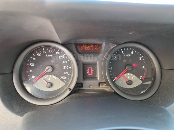 Sahibinden Renault Megane 1.4 Authentique 2005 Model İstanbul