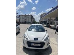 Hemşireden Temiz Peugeot 308 1.6 HDi Active 2012 Model Aksaray 225.000 km Beyaz