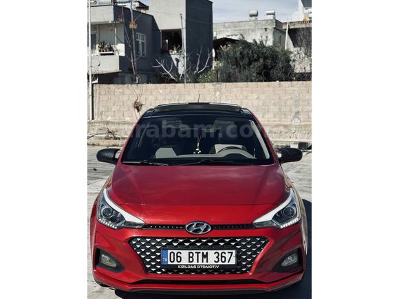 Sahibinden Hyundai i20 1.4 CRDi Style 2019 Model Kırmızı