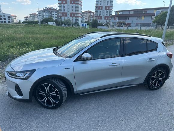 Sahibinden Hatasız Boyasız Ford Focus Active X 2023 Model KDV Lİ