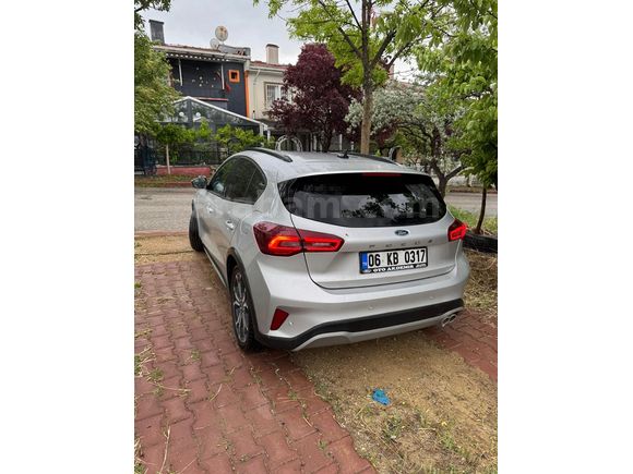 Sahibinden Hatasız Boyasız Ford Focus Active X 2023 Model KDV Lİ