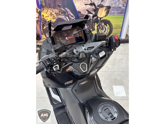 ANL MOTORS 2024 MODEL TMAX 560 ÇANTALI HATASIZ