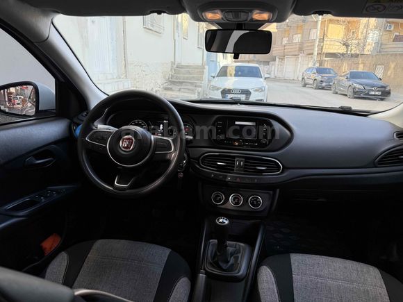 Sahibinden Fiat Egea 1.3 Multijet Easy 2024 Model 