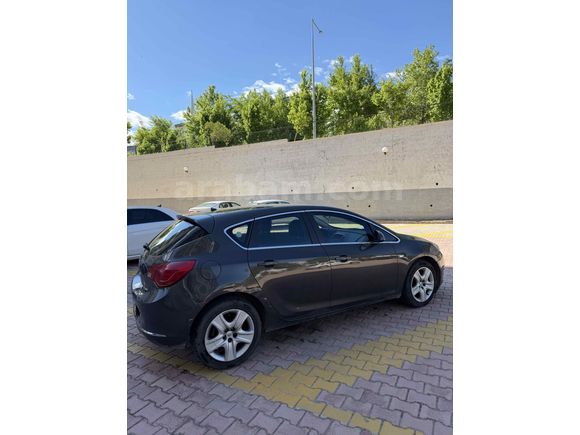 Sahibinden Opel Astra 1.6 Edition 2014 Model 