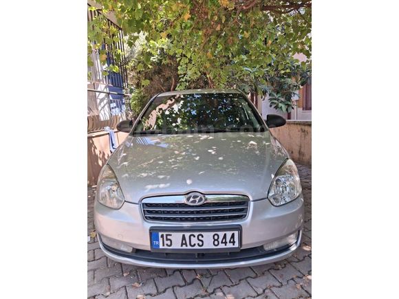 Sahibinden Hyundai Accent Era 1.5 CRDi-VGT Team 2011 Model 