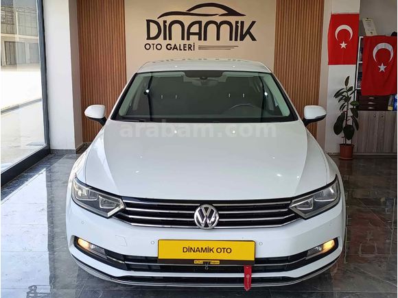  Volkswagen Passat 1.6 TDi BlueMotion Comfortline 2015 Model