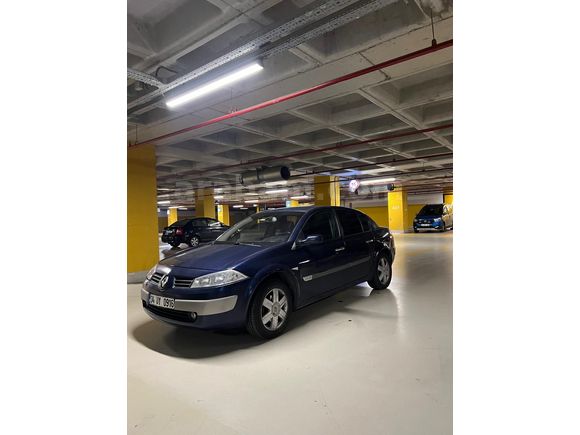 Sahibinden Renault Megane 1.6 Dynamique 2004 Model  340.000 km Mavi