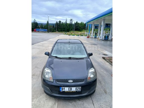 Sahibinden Ford Fiesta 1.4 TDCi Comfort 2006 Model  221432km Gri