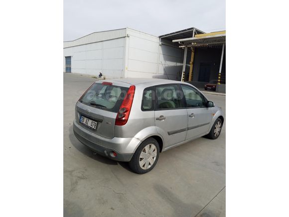 Sahibinden Ford Fiesta 1.4 TDCi Comfort 2006 Model