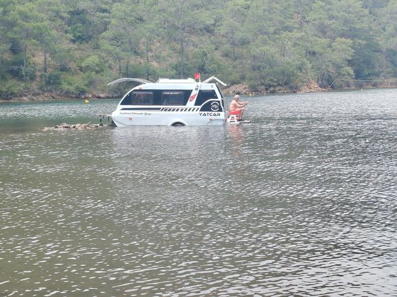 Sahibinden Karavan YATKAR LİMAN KAYITLI HEM TEKNE HEM KARAVANDIR Çekme