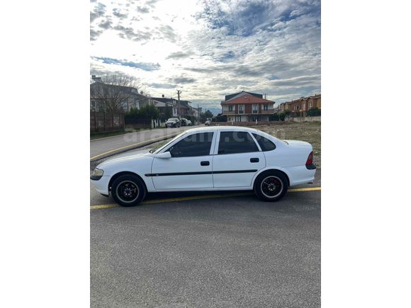 Sahibinden Opel Vectra 1.6 GL 1996 Model 