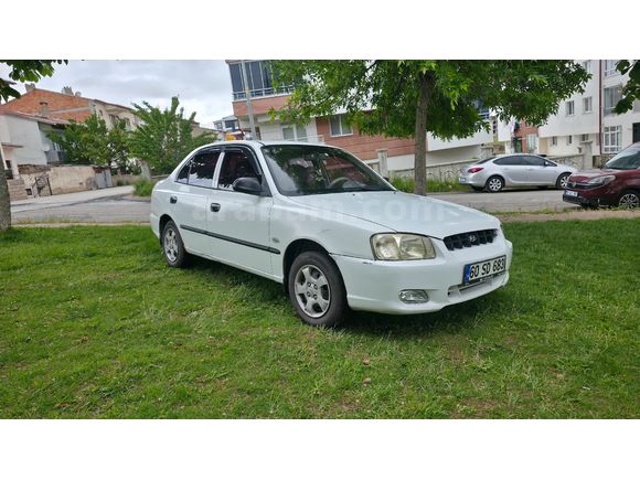 Sahibinden Hyundai Accent 1.3 LX Allegro 2001 Model