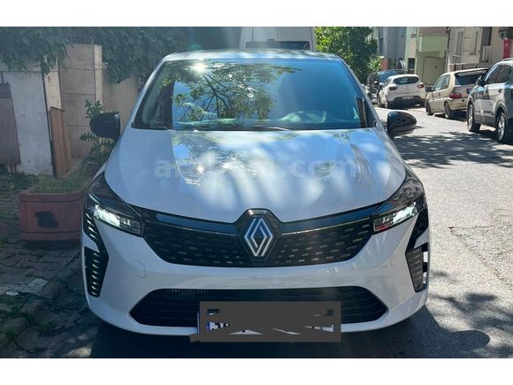 Sahibinden Renault Clio 1.0 TCe Evolution 2025 Model