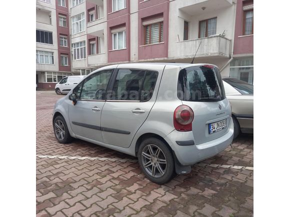 Sahibinden Renault Modus 1.5 dCi Dynamique 2006 Model