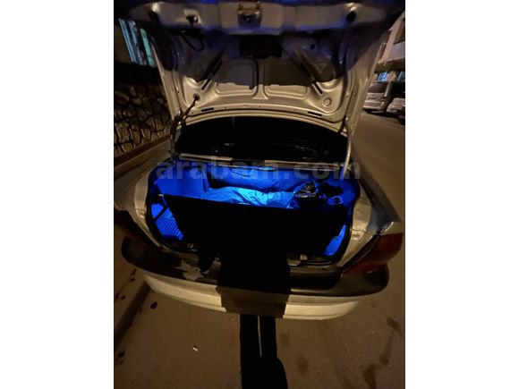 Tofaş parasına 
Opel Vectra 1.6 GL 1998 Model 